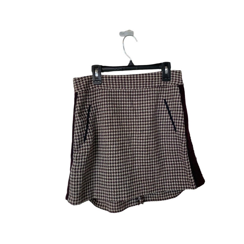 Zara Basic Mini Skirt Size Medium - image 1